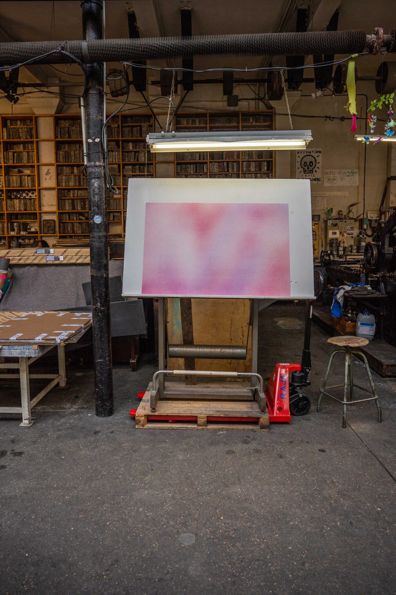 reproductions-choses-1-pink-isabelle-cornaro-jrp-editions-printing-house-paris