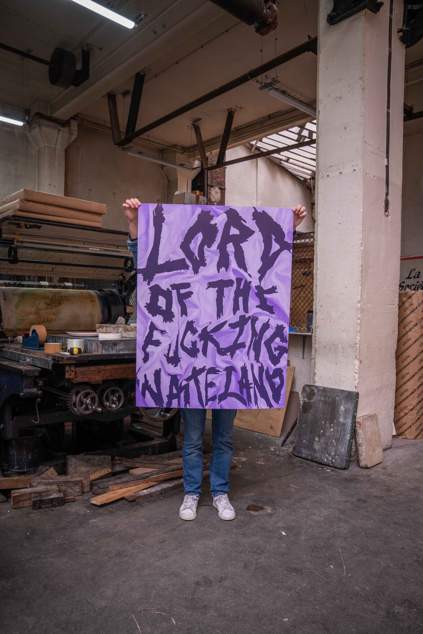lord-of-the-fucking-wasteland-purple-edition-eliza-douglas-lithograph-printing-house-paris