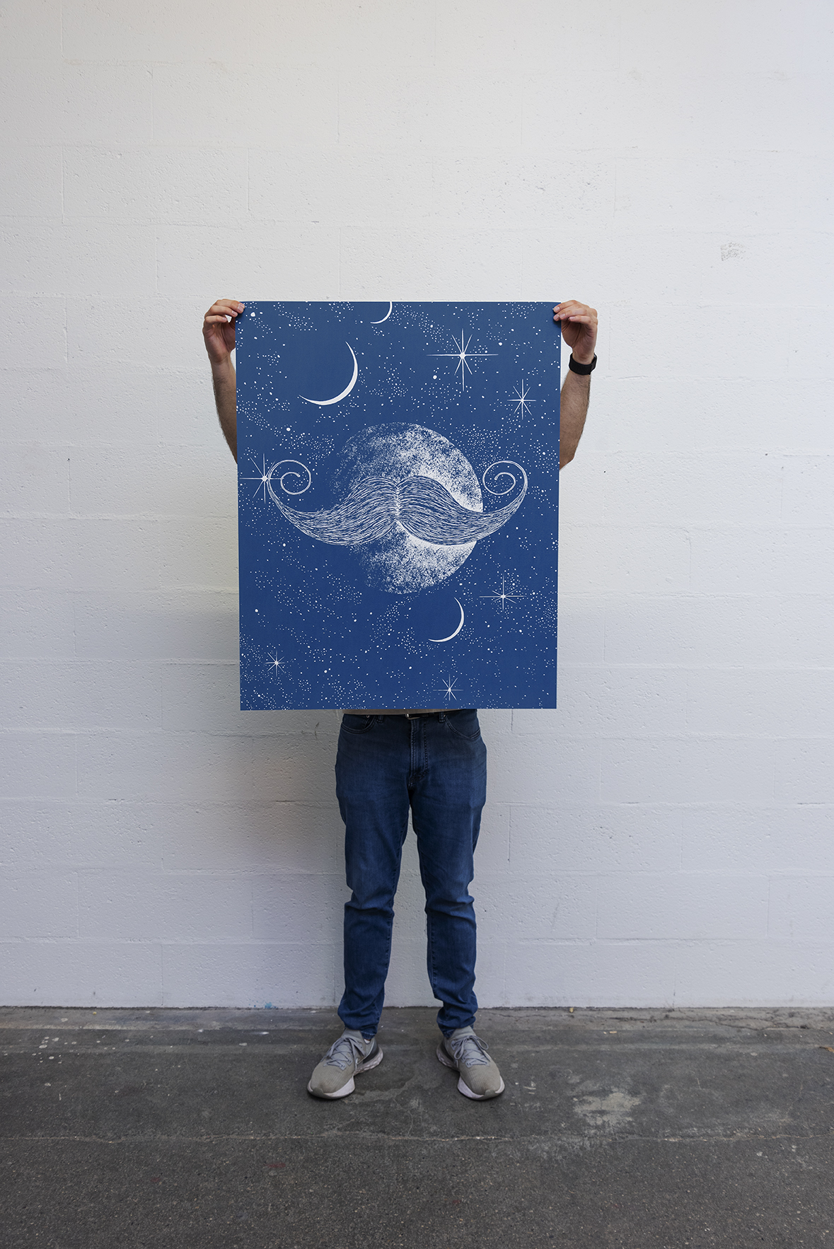 sup-kim-screenprint-blue-in-situation