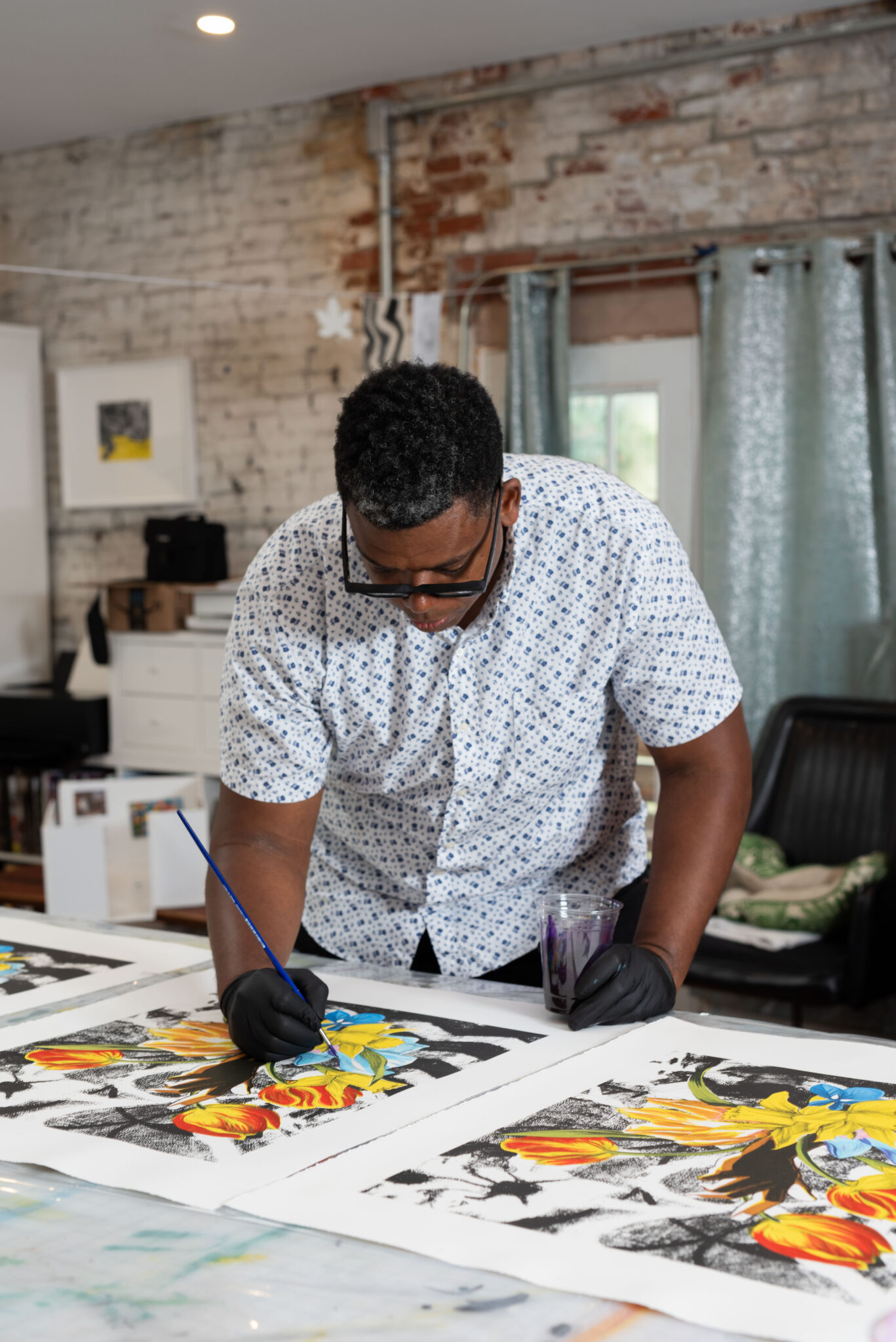 04 - JRP - MARK - THOMAS - GIBSON - BOUTONNIERE - PRODUCTION