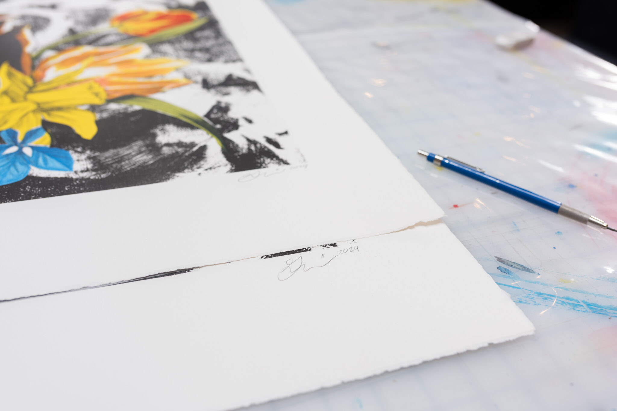 10 - JRP - MARK - THOMAS - GIBSON - BOUTONNIERE - SIGNING