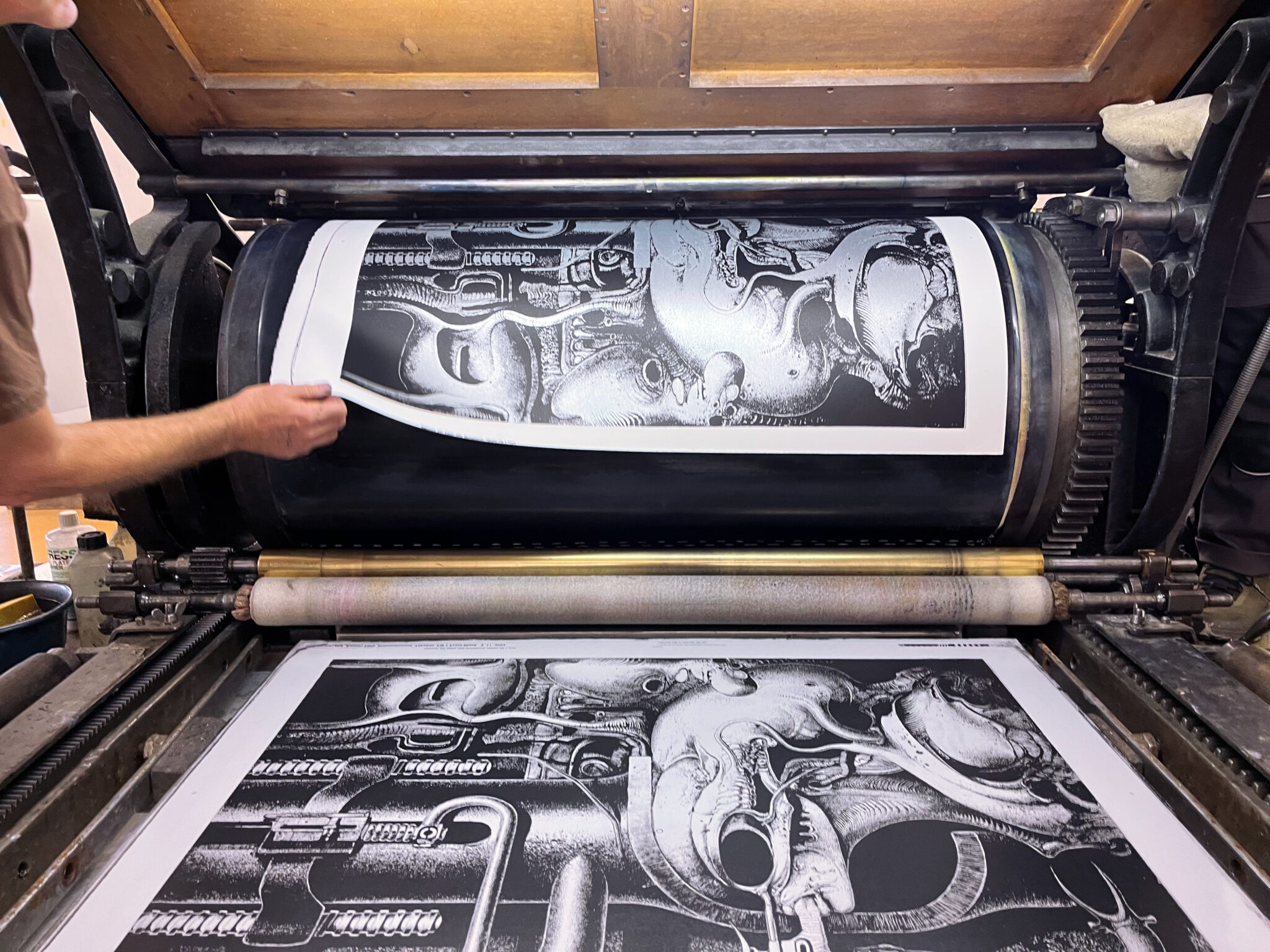 09 - JRP - HR GIGER - BIOMECHANOID - PRODUCTION