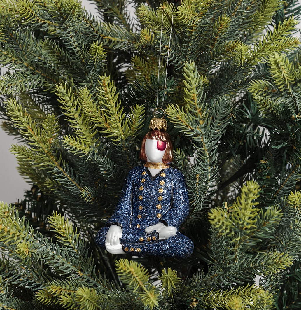 christmas-ornaments-2023-tree-mai-thu-perret